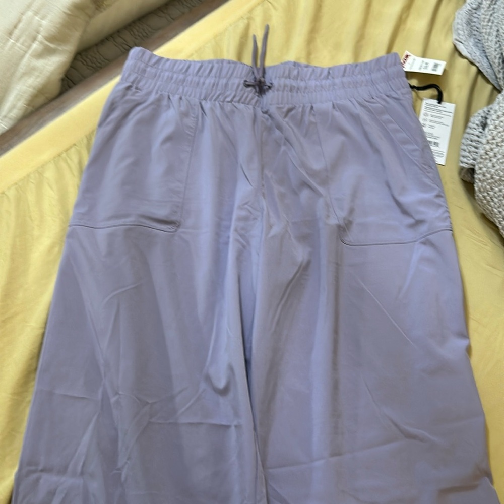 BWT side stitch wide leg crop